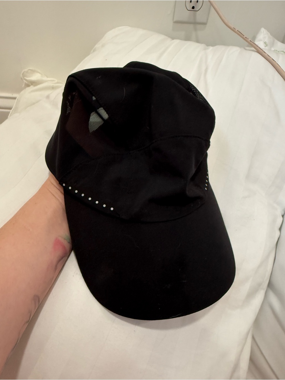 Lululemon Black Mesh Panel Athletic Hat